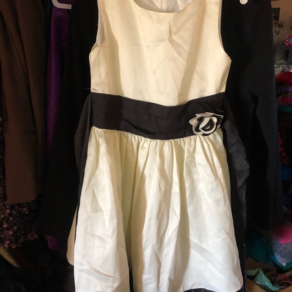 BUNDLE Girls holiday dresses